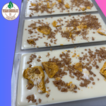 Vegan White Chocolate Bar With Golden Gaytime Crumble